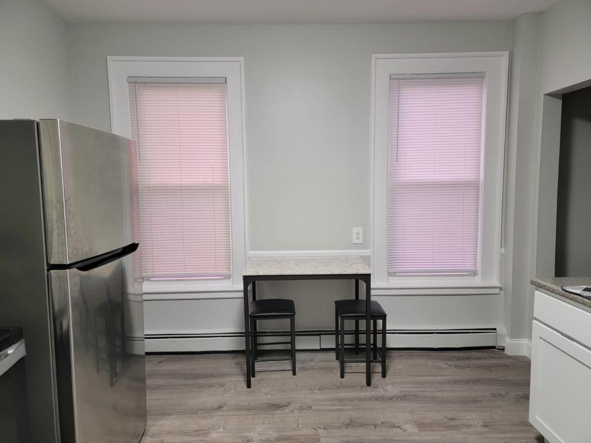 הרטפורד Room For Rent In Apartment מראה חיצוני תמונה